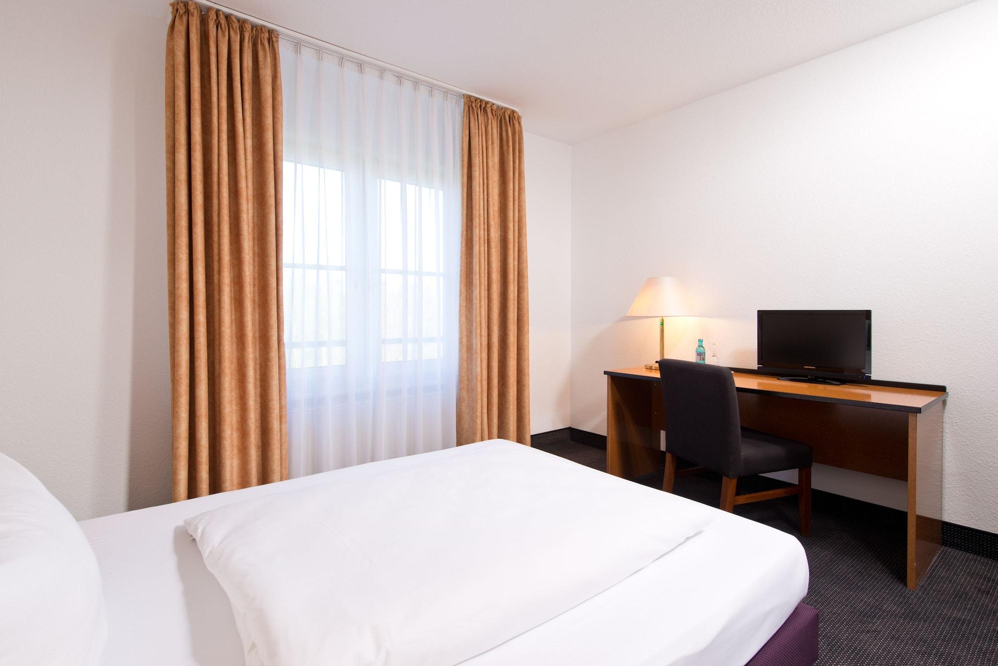 Coffee Fellows Hotel Frankfurt Airport-Langen Ланґен Екстер'єр фото